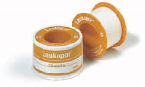 CEROTTO IN ROCCHETTO LEUKOPOR IPOALLERGENICO TESSUTO NON TESSUTO BIANCO 1,25X500 CM - Parafarmacia Mostacciano